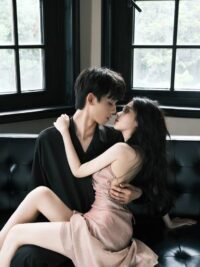 Ảnh bìa của Đang Say Đắm Yêu Đương Với Bác Sĩ Trần