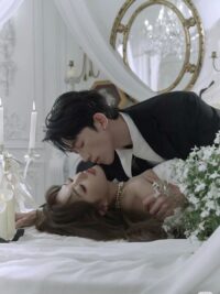 Ảnh bìa của Tổng Tài Máy Ép Và Cô Thư Ký Gây Nghiện