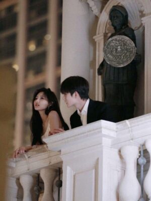 Ảnh bìa của Ai Mới Là Bạch Nguyệt Quang?