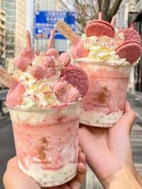 Ảnh bìa của Xuyên Thành Mẹ Nam Phụ, Tôi Lập Tức Đi Phá Thai