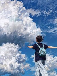 Ảnh bìa của Giữa Tro Tàn Vẫn Có Một Vì Sao