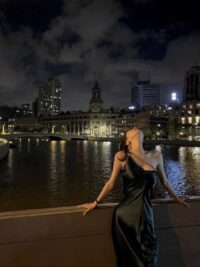 Ảnh bìa của Nhát Kiếm Đầu Tiên Sau Khi Lên Bờ