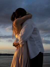 Ảnh bìa của Hứa Ý San