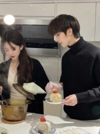 Ảnh bìa của Cưỡng Hôn Trai Đẹp