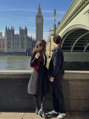 Ảnh bìa của Từ Bỏ Tình Yêu