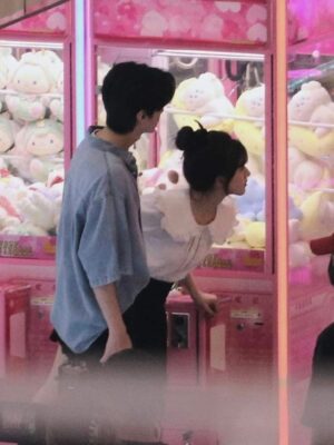 Ảnh bìa của 3 Năm Thử Thách