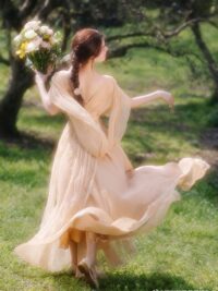 Ảnh bìa của Năm Năm Tháng Tháng