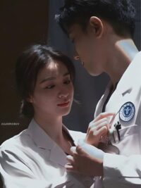 Ảnh bìa của Đóa Hoa Kiêu Ngạo Ấy Tôi Muốn Hái