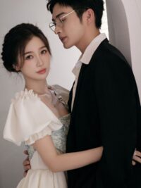 Ảnh bìa của Yêu Lại Từ Đầu