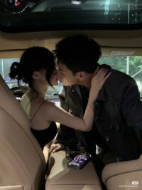 Ảnh bìa của Muốn Nuôi Em Cả Đời