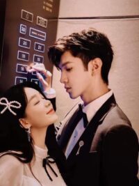 Ảnh bìa của Khi Tôi Cầm Kịch Bản Nữ Phụ Độc Ác