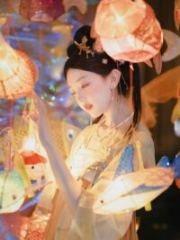 Ảnh bìa của Nhân Duyên