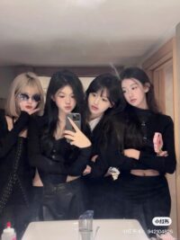 Ảnh bìa của Chạm Mặt Bạn Học Cũ