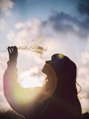 Ảnh bìa của Gánh Nặng Vô Hình