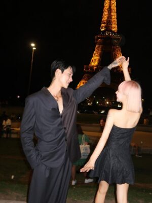 Ảnh bìa của Trèo Lên Giường Của Chú Nhỏ Rồi Bỏ Chạy