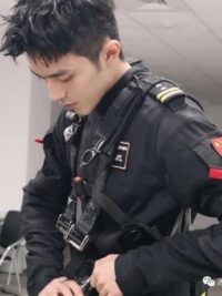 Ảnh bìa của Đi Ngắm Trai Đẹp Cùng Em Chồng ,Bị Chồng Bắt Tại Trận