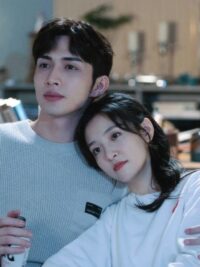 Ảnh bìa của Mỗi Cuộc Tình Chỉ Nên Có 100 Điểm