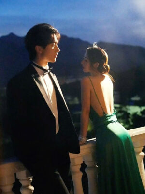 Ảnh bìa của Cứ Tưởng Là Em Họ, Ai Ngờ Là Chồng Tương Lai