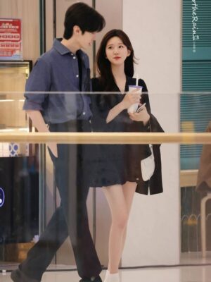 Ảnh bìa của Trên Hot Search, Tôi Là Tiểu Tam – Dưới Hộ Khẩu, Tôi Là Chị Gái