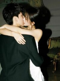 Ảnh bìa của Hóa Ra Tôi Mới Là Bạch Nguyệt Quang