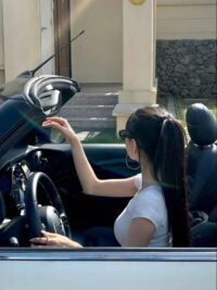 Ảnh bìa của Bạn Trai Lái Siêu Xe Của Tôi Đi Tán Tỉnh Hoa Khôi Trường