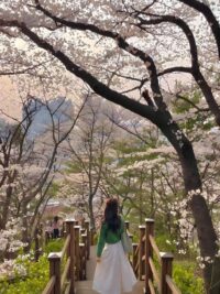 Ảnh bìa của Tình Yêu Đổi Chác