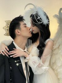 Ảnh bìa của Ai Nói Bạch Nguyệt Quang Thì Không Thể Thay Thế