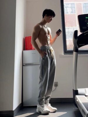 Ảnh bìa của Bạn Trai Kém Tuổi