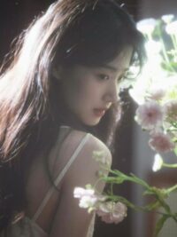 Ảnh bìa của Lòng Người Giả Dối