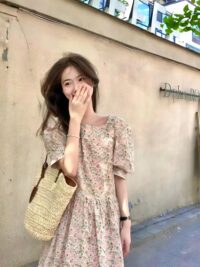 Ảnh bìa của Nếu Anh Không Bước Tới, Em Cũng Không Đợi Nữa