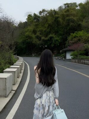 Ảnh bìa của Khi Bóng Tối Tan Biến Những Ngôi Sao Cuối Cùng Sẽ Toả Sáng