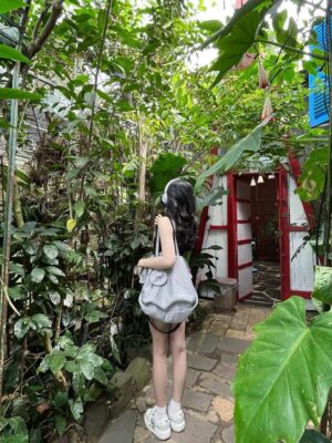 Ảnh bìa của Tôi Từng Nghĩ Mình Sẽ Rất Yêu Anh Ấy