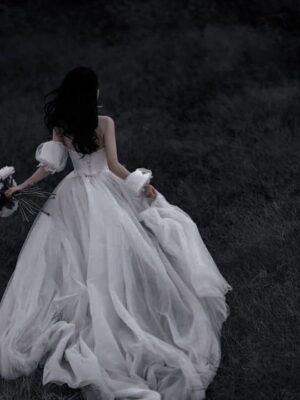 Ảnh bìa của Trước Đám Cưới Bạn Trai Tôi Nối Lại Tình Xưa Với Bạch Nguyệt Quang