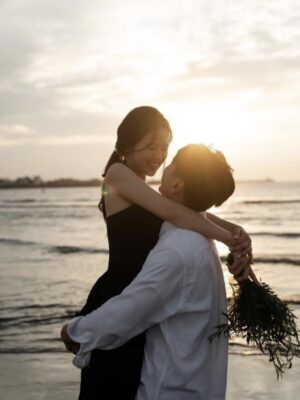 Ảnh bìa của Hôn Nhân Lạnh Lẽo Full