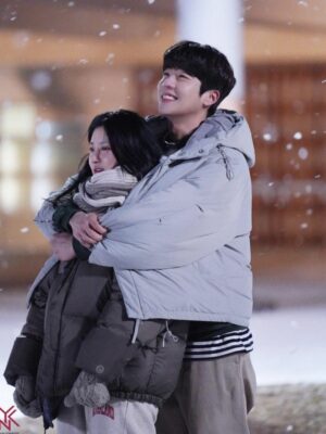 Ảnh bìa của Lửa Gần Rơm Lâu Ngày Cũng Bén