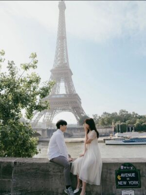 Ảnh bìa của Tình Yêu Mài Mòn Theo Năm Tháng