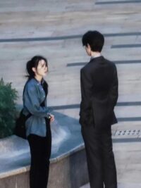 Ảnh bìa của Chàng Trai Trước Cửa