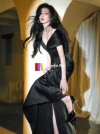 Ảnh bìa của Ngày Phát Lương Trở Lại