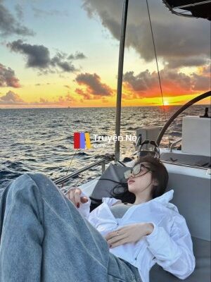 Ảnh bìa của Bảy Năm Ly Hôn Và Những Bí Mật Chưa Kể