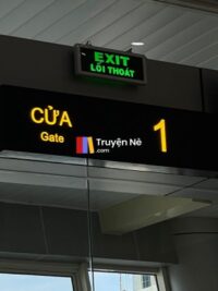 Ảnh bìa của Trò Chơi Sinh Tồn Trong Sân Bay