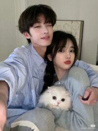 Ảnh bìa của Anh Hàng Xóm Biết Nói Tiếng Mèo