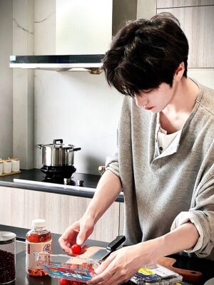 Ảnh bìa của Khi Anh Ấy Không Còn Ngốc