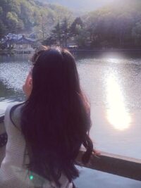 Ảnh bìa của Bốn Mùa Không Anh