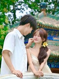 Ảnh bìa của Bỏ Lỡ Cả Một Thời Thanh Xuân