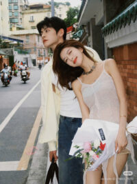 Ảnh bìa của Hoa Hồng Nhỏ Đanh Đá