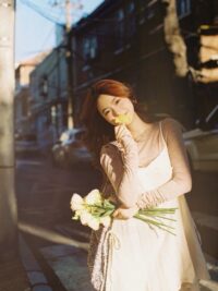 Ảnh bìa của Đêm Tân Hôn Và Những Dòng Bình Luận