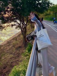 Ảnh bìa của Nuôi Một Đàn Hoàng Yến