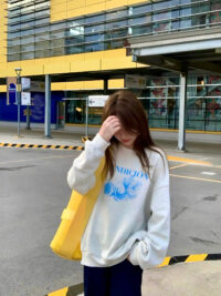 Ảnh bìa của Không Cần Ánh Mắt Của Anh