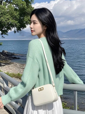 Ảnh bìa của Hoa Hồng Trong Mưa