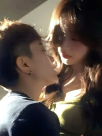 Ảnh bìa của Đi Khám Zú Gặp Lại Bạn Trai Cũ